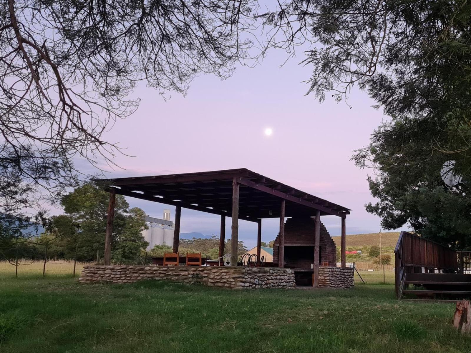 Blue Mountain Farm Lodge, Cabins & Cottages Swellendam Exteriör bild